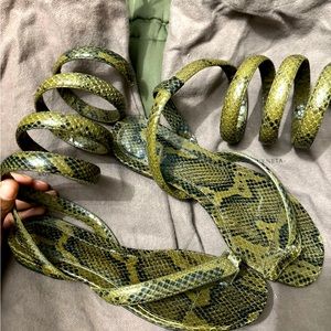 Bottega Vanetta Spiral Sandals